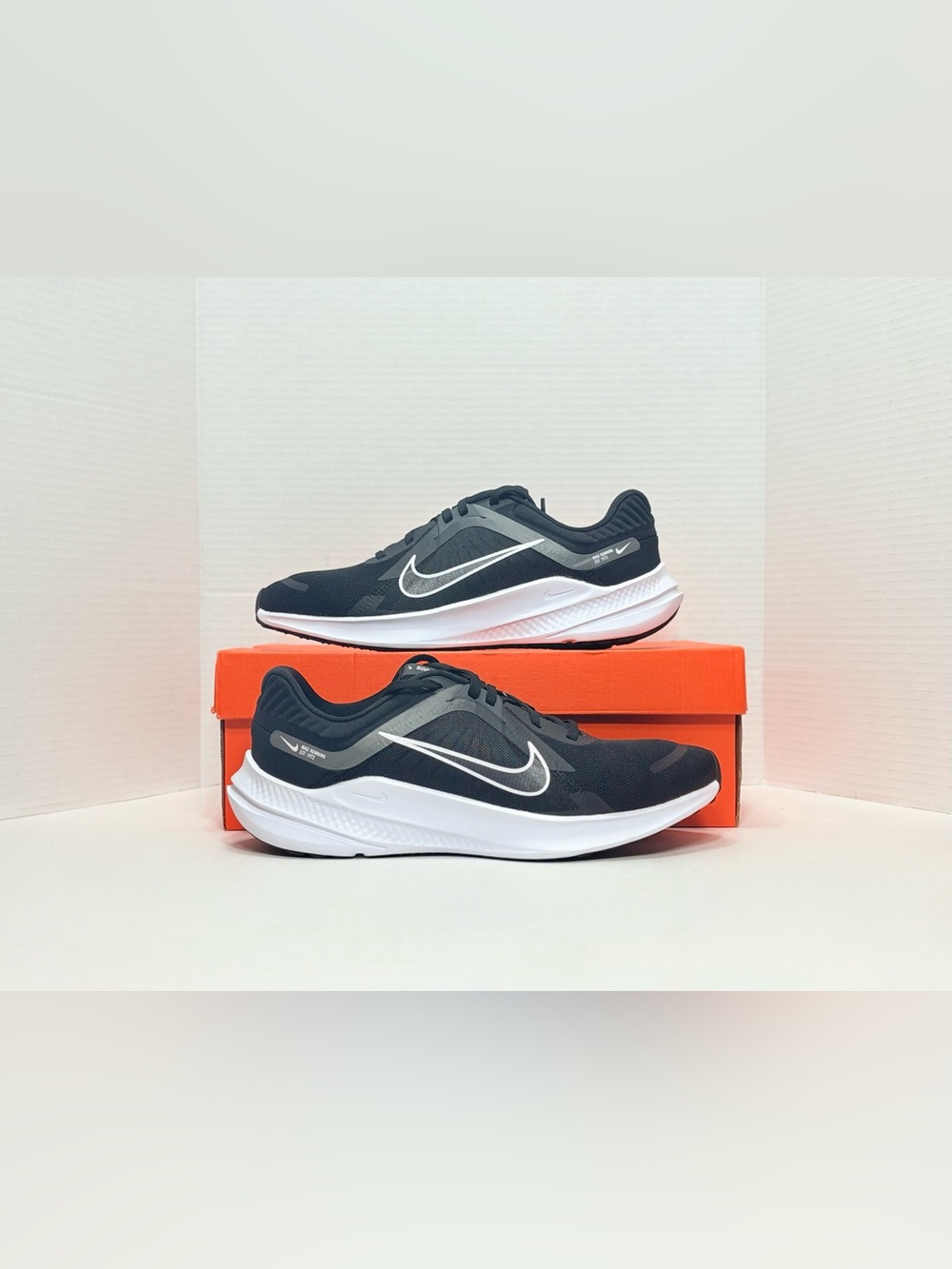 Nike Quest 5 Men’s 9 Road Running Shoes DD0204-001 black white athletic sneakers